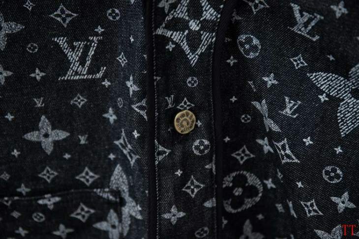 Picture of LV Shirts Short _SKULVS-XL20tn7628625